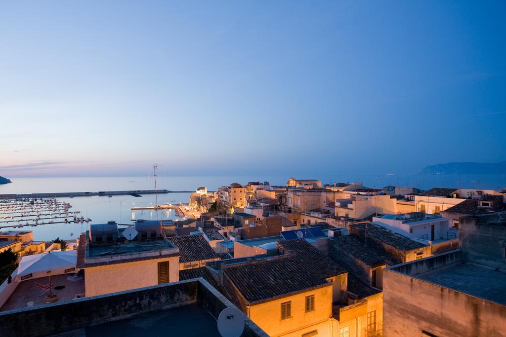 Sicilia Ovest - Domus Mariae Charming Apartments With Balcony Castellammare del Golfo Pokój zdjęcie